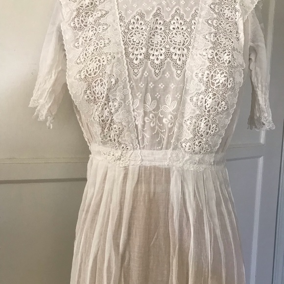 White on white cotton w/fancy lace Victorian dress XLNT cond.very Downton - Picture 5 of 13